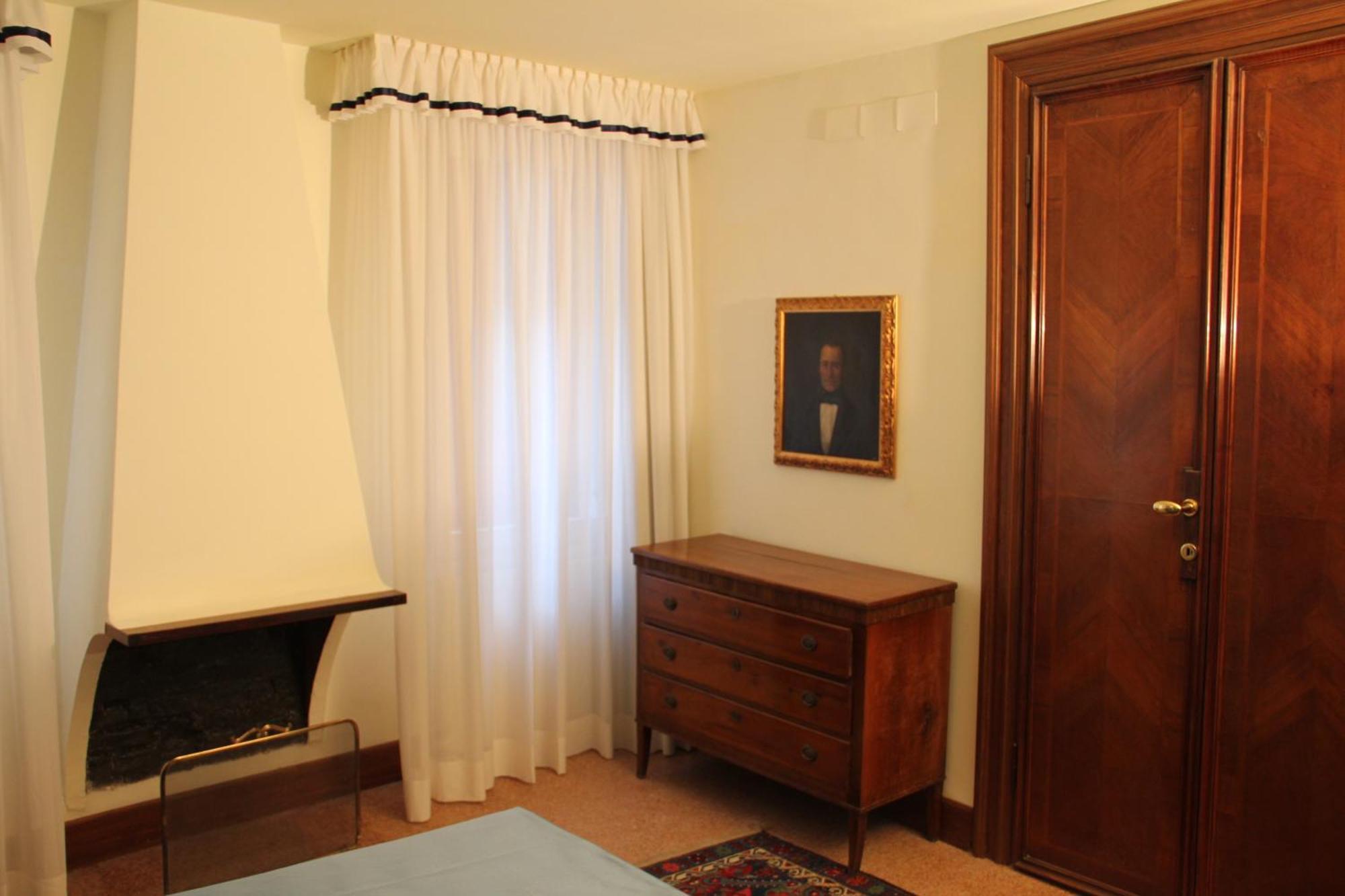 Sarai Venezia